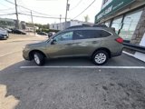 Used 2015 Subaru Outback 2.5i Premium image 3