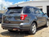 Used 2018 Ford Explorer XLT image 3