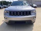 Used 2019 Jeep Grand Cherokee Laredo w/ Laredo X Package image 2