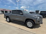 Used 2022 Nissan Frontier SV w/ Technology Package image 2