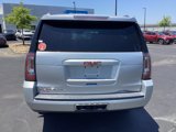 Used 2017 GMC Yukon XL SLT image 3