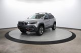 Used 2019 Jeep Cherokee Trailhawk image 4