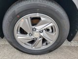 New 2025 Hyundai Elantra SE image 6