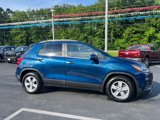 Used 2020 Chevrolet Trax LT w/ Sun & Sound Package image 5