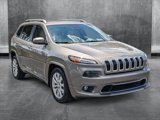Used 2017 Jeep Cherokee Overland w/ Technology Group image 3