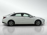 Used 2023 Hyundai Elantra SE image 6
