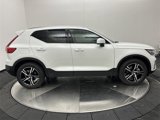 New 2025 Volvo XC40 B5 Core w/ Climate Package image 2