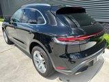 Certified 2022 Porsche Macan image 3