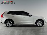 Used 2020 Volvo XC60 T5 Momentum image 2