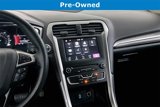 Used 2017 Ford Fusion SE w/ Fusion SE Technology Package image 6