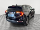 Used 2023 GMC Terrain SLT w/ Tech Package image 4