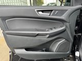 Used 2024 Ford Edge SEL image 2