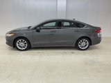 Used 2020 Ford Fusion SE image 2
