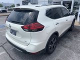 Used 2017 Nissan Rogue SL image 4