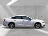Used 2019 Chevrolet Malibu LS image 2