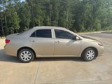 Used 2010 Toyota Corolla LE image 3