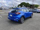 Used 2022 Nissan Kicks SV image 3