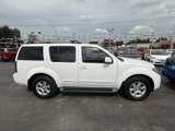 Used 2011 Nissan Pathfinder SV image 4