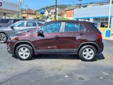 Used 2021 Chevrolet Trax LS image 2