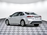 Used 2022 Toyota Corolla LE image 4
