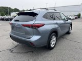 Used 2022 Toyota Highlander LE image 3
