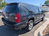 Used 2007 Chevrolet Suburban LT w/ LT Preferred Equipment Group image 4