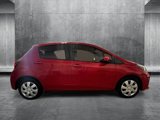 Used 2015 Toyota Yaris L image 4