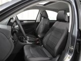 Used 2022 Volkswagen Passat 2.0T SE image 5