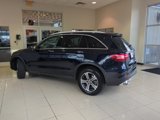 Used 2019 Mercedes-Benz GLC 300 4MATIC image 3