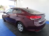 Used 2017 Kia Forte LX image 5