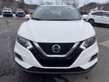 Used 2022 Nissan Rogue Sport S image 2