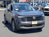 New 2025 Nissan Kicks S image 3