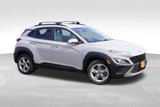Used 2023 Hyundai Kona SEL image 3
