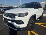 Used 2022 Jeep Compass Limited image 3
