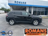 Used 2023 Jeep Compass Latitude image 2