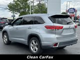 Used 2017 Toyota Highlander Limited image 2