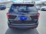 Used 2019 Ford Explorer XLT w/ Equipment Group 202A image 5