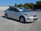 Used 2015 Hyundai Elantra SE image 2