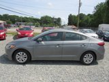 Used 2017 Hyundai Elantra SE image 3