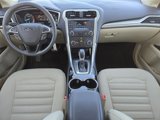Used 2015 Ford Fusion SE image 2