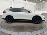 Used 2018 Nissan Rogue SV w/ Premium Package image 2