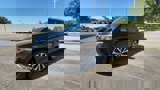 Used 2022 Volkswagen Taos SE w/ Panoramic Sunroof Package image 5