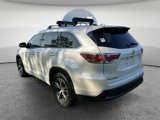 Used 2016 Toyota Highlander XLE image 4
