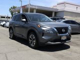 Used 2023 Nissan Rogue SV image 2
