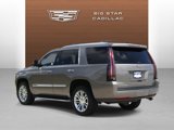 Used 2017 Cadillac Escalade 2WD image 3