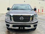 Used 2018 Nissan Titan SV image 2