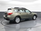 Used 2019 Subaru Outback 2.5i image 4
