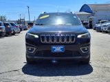 Used 2019 Jeep Cherokee Limited image 2