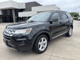Used 2019 Ford Explorer XLT image 3