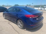 Used 2017 Hyundai Elantra SE image 5